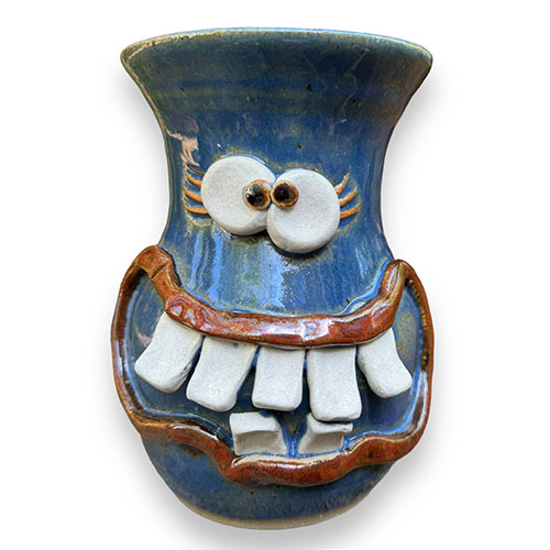 Nelson 6.5" Toothy Blue Vase DP4033